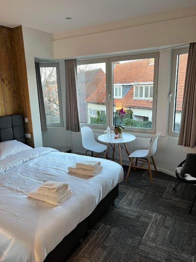 Prachtige Kamer In Centrum Brugge Met Badkamer ! Extérieur photo