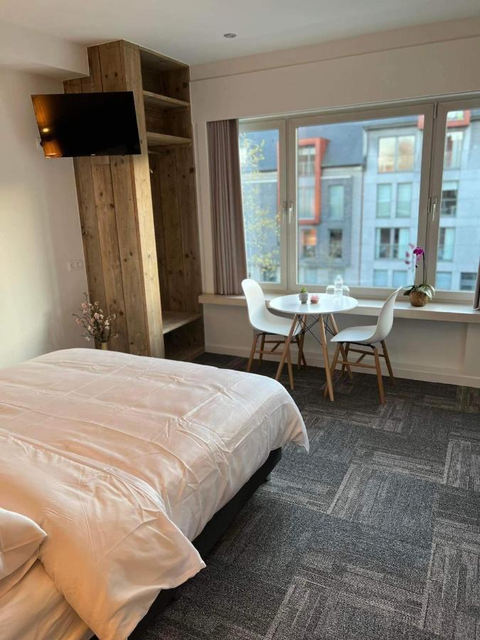 Prachtige Kamer In Centrum Brugge Met Badkamer ! Extérieur photo