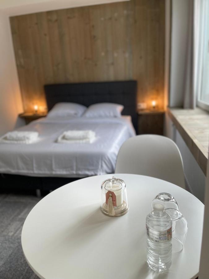 Prachtige Kamer In Centrum Brugge Met Badkamer ! Extérieur photo